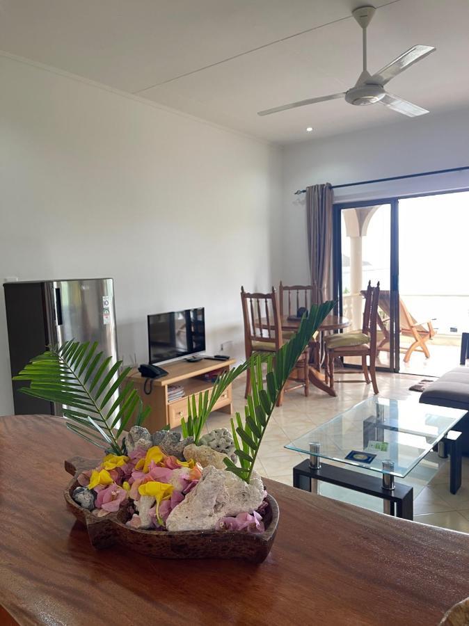 Apartamento Jardin Marron Baie Sainte Anne Exterior foto