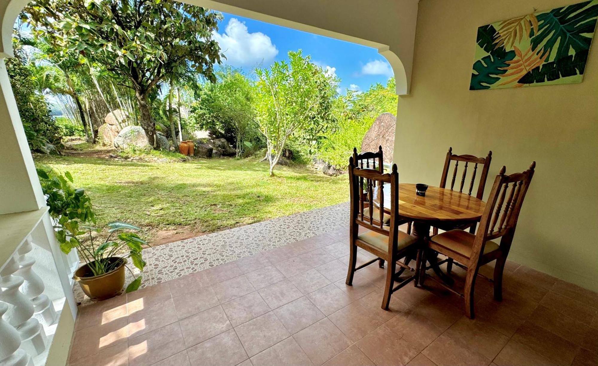 Apartamento Jardin Marron Baie Sainte Anne Exterior foto